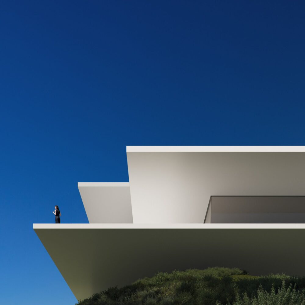Lujosa villa moderna en Sotogrande, mujer en balcón minimalista con vistas a la colina y el cielo.